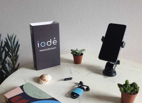 iodé Fairphone 4 packaging